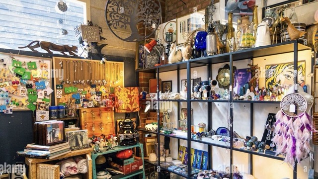 Intérieur de la boutique 2